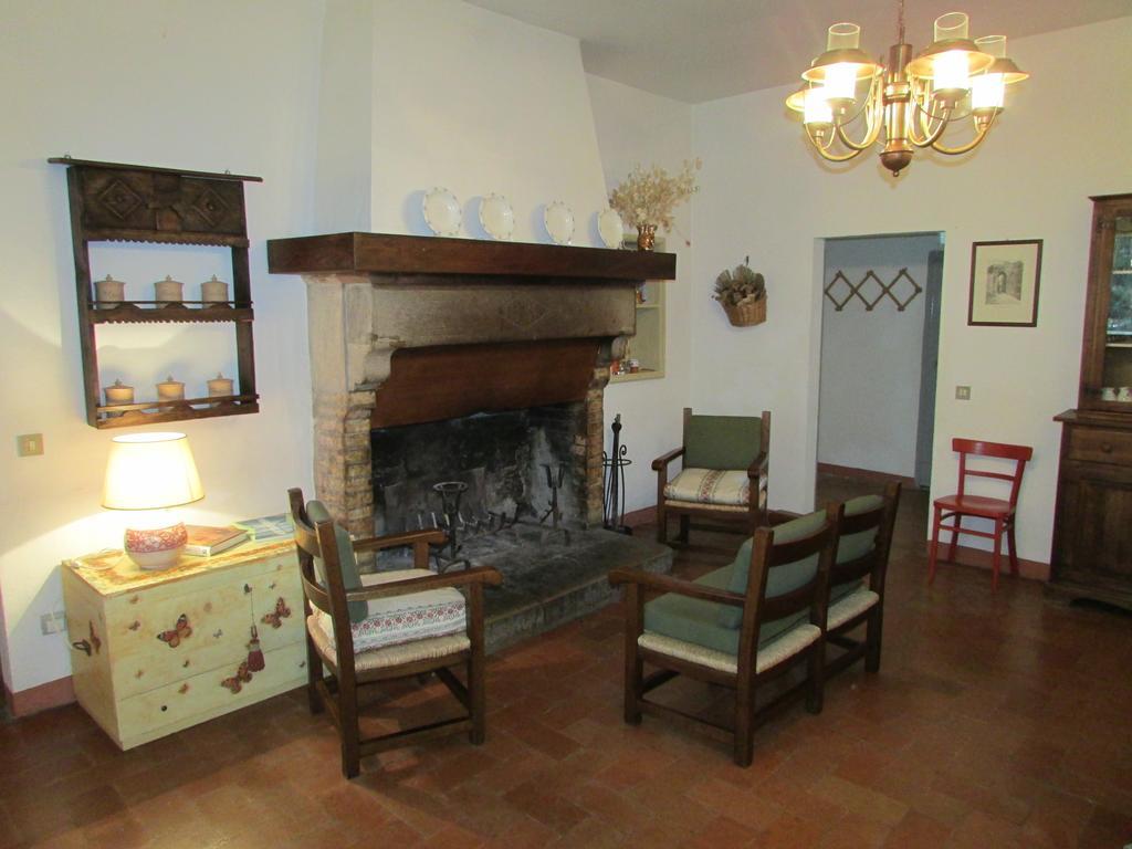 Agriturismo Dea Valfabbrica Ngoại thất bức ảnh